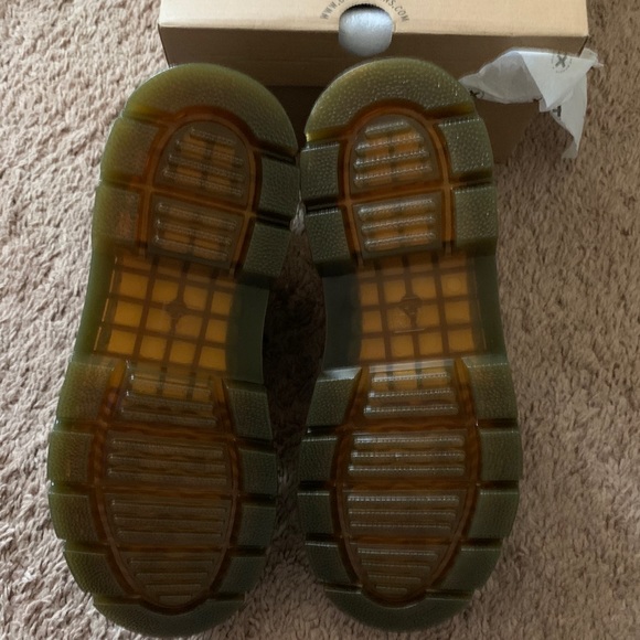 Dr.martens mens 12 womens 11 main image 4